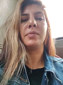 scarlett moore online show from February 16, 2026, 1:29 pm