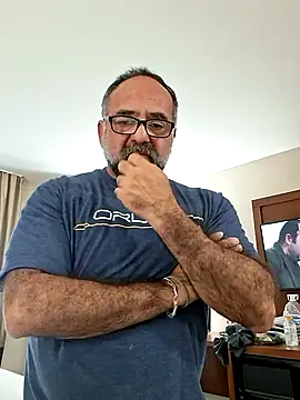 chainjulious online show from October 22, 2025, 11:04 pm