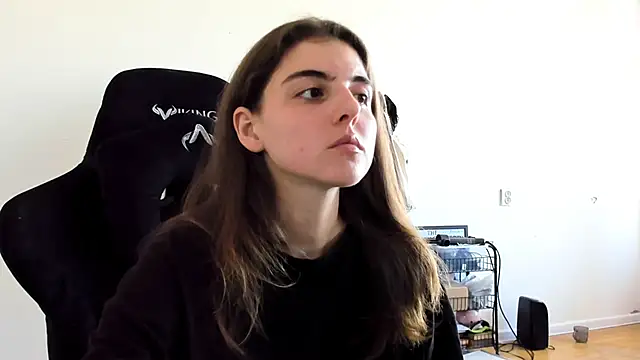 Snapshot of emmamurrr chatting on September 9, 2025, 9:53 am emmamurrr online show from September 9, 2025, 9:53 am