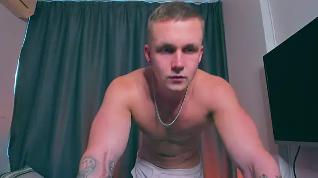 Snapshot of Samuel_Andrew chatting on February 8, 2025, 4:25 am Samuel Andrew online show from February 8, 2025, 4:25 am