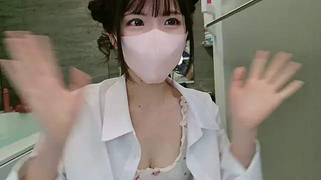 Snapshot of -minami- chatting on December 11, 2024, 12:34 pm -minami- online show from December 11, 2024, 12:34 pm