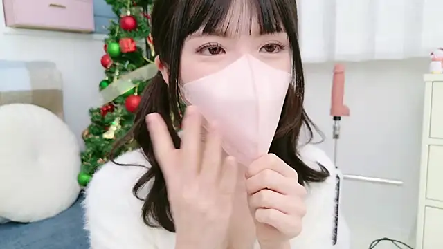 Snapshot of -minami- chatting on December 18, 2024, 12:07 pm -minami- online show from December 18, 2024, 12:07 pm