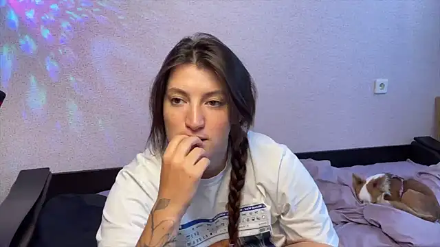Katrin  kiss online show from June 5, 2026, 10:10 am