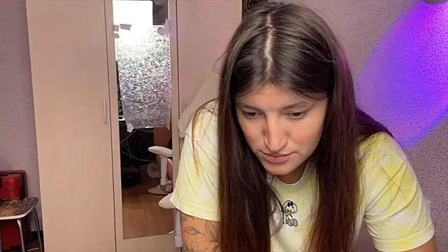 Katrin  kiss online show from July 18, 2026, 7:28 pm