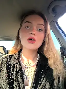 Goldloeckchen159 online show from February 10, 2025, 3:21 pm