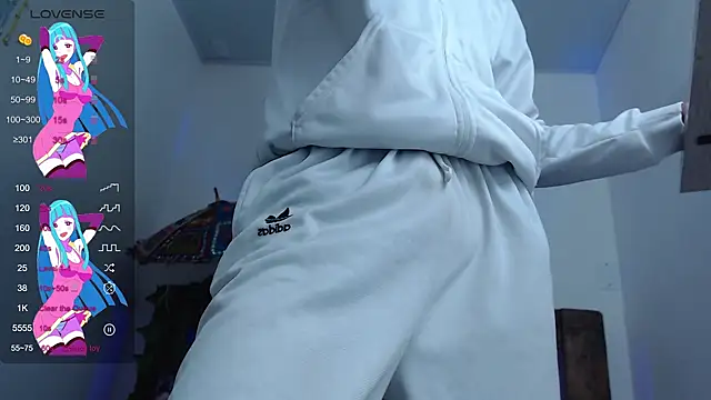 Snapshot of SARA_VAL3NTINA_ chatting on March 13, 2025, 8:11 pm SARA VAL3NTINA  online show from March 13, 2025, 8:11 pm