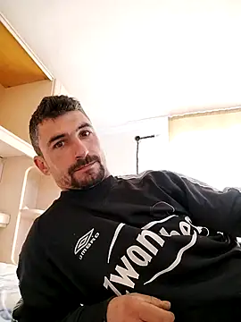 LOREDAN1 online show from March 5, 2025, 9:27 am