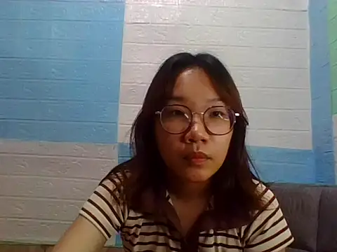 Nanoko online show from June 15, 2026, 4:42 pm