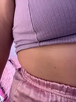 solecito 22 online show from March 1, 2025, 1:43 am