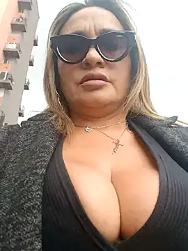 Afroditecash online show from January 13, 2026, 6:02 pm