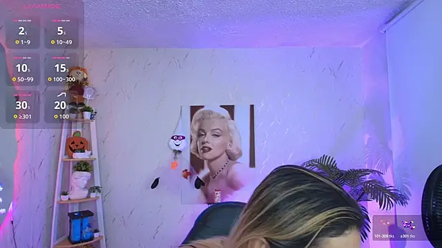 SALOOMEE   online show from November 25, 2025, 11:10 am