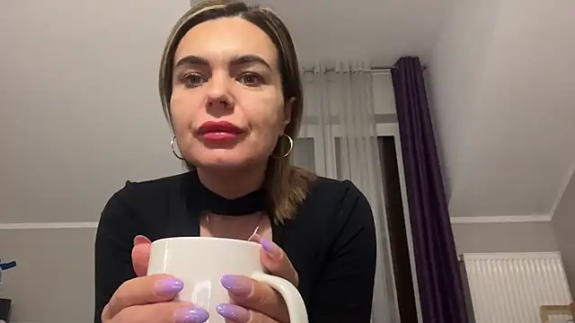 Snapshot of DESIREjenny chatting on March 14, 2025, 8:53 am DESIREjenny online show from March 14, 2025, 8:53 am