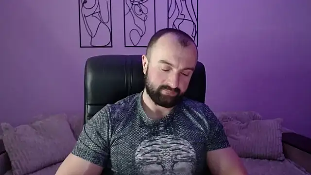 brindlefly6969 online show from February 6, 2026, 11:57 am