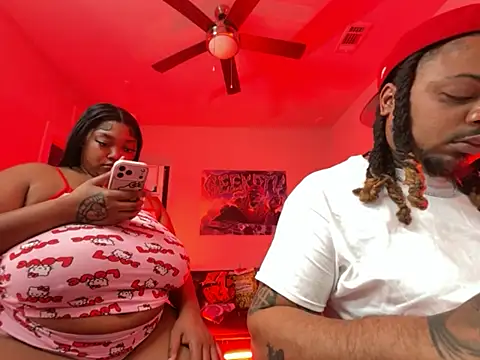 4EVAGLACIERS online show from March 10, 2026, 6:18 am