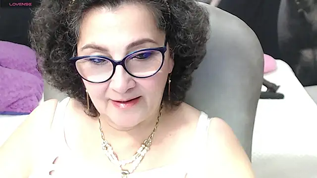 cataleya mom online show from March 2, 2025, 3:56 am