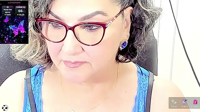 Snapshot of cataleya_mom chatting on July 13, 2026, 1:52 am cataleya mom online show from July 13, 2026, 1:52 am