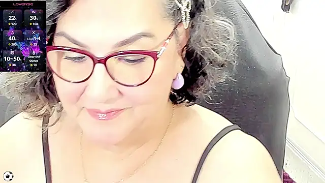 Snapshot of cataleya_mom chatting on July 17, 2026, 2:18 am cataleya mom online show from July 17, 2026, 2:18 am