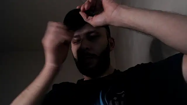 henryaxe online show from April 11, 2026, 11:03 am