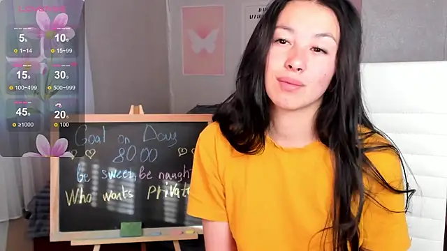 Snapshot of Geisha_Anna chatting on May 6, 2026, 5:46 am Geisha Anna online show from May 6, 2026, 5:46 am