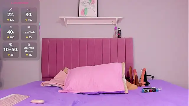 alexa pariss online show from September 13, 2025, 5:07 am