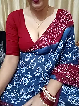 Snapshot of Priya_Boudi chatting on December 6, 2024, 5:11 pm Priya Boudi online show from December 6, 2024, 5:11 pm