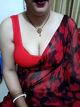 Snapshot of Priya_Boudi chatting on February 8, 2025, 5:08 pm Priya Boudi online show from February 8, 2025, 5:08 pm