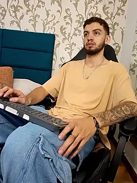 Michael magno online show from March 30, 2026, 4:52 pm