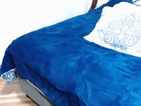 Chantal hott online show from December 19, 2024, 2:45 am