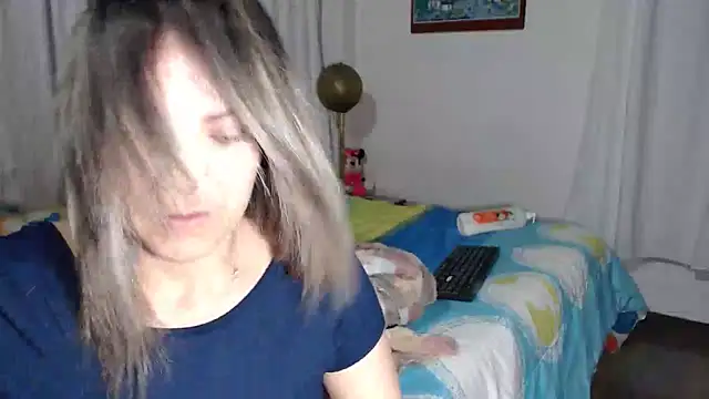 Chantal hott online show from November 12, 2025, 12:55 am