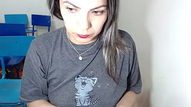 Chantal hott online show from December 4, 2025, 8:56 am