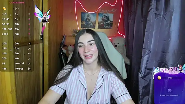 Snapshot of Fiery_Brunette_ chatting on January 14, 2025, 12:45 pm Fiery Brunette online show from January 14, 2025, 12:45 pm