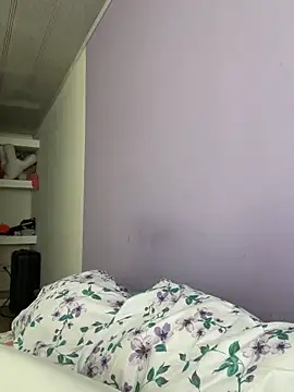 hannahb-e online show from February 20, 2025, 9:20 pm