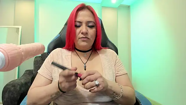 Snapshot of Sammy_owens_ chatting on January 11, 2026, 12:32 pm Sammy owens online show from January 11, 2026, 12:32 pm