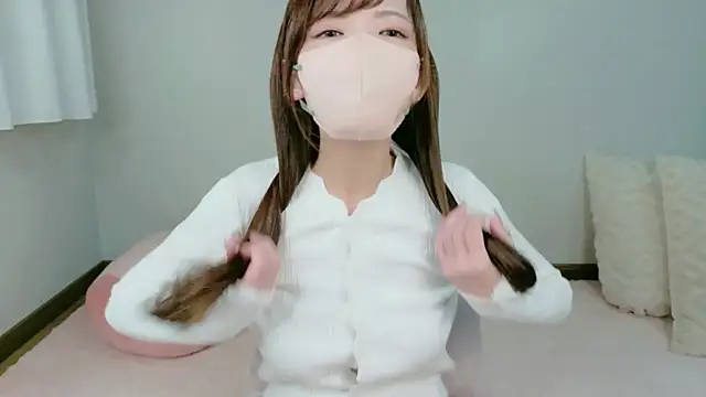 AKANE-- online show from March 5, 2026, 1:40 pm