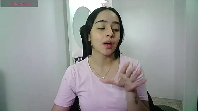 Snapshot of aineangeel chatting on July 10, 2026, 1:32 am aineangeel online show from July 10, 2026, 1:32 am