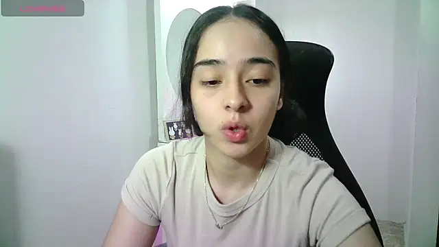 Snapshot of aineangeel chatting on July 12, 2026, 12:34 am aineangeel online show from July 12, 2026, 12:34 am