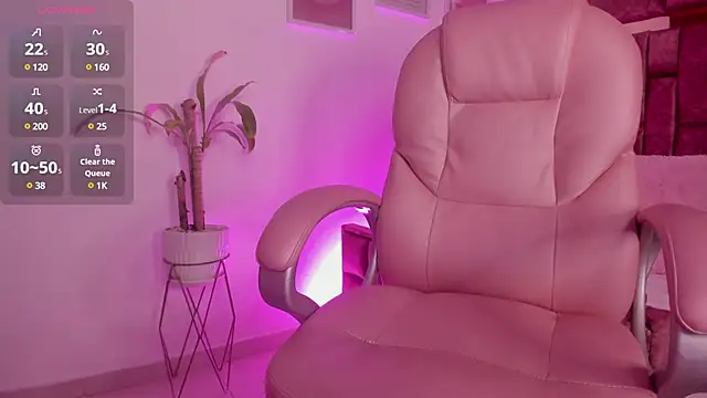 Snapshot of Celestecute_ chatting on February 3, 2025, 2:25 am Celestecute online show from February 3, 2025, 2:25 am