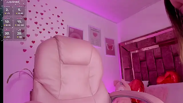 Snapshot of Celestecute_ chatting on March 6, 2025, 2:51 am Celestecute online show from March 6, 2025, 2:51 am