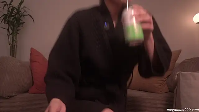 Snapshot of meganmei666 chatting on March 6, 2026, 2:52 am meganmei666 online show from March 6, 2026, 2:52 am