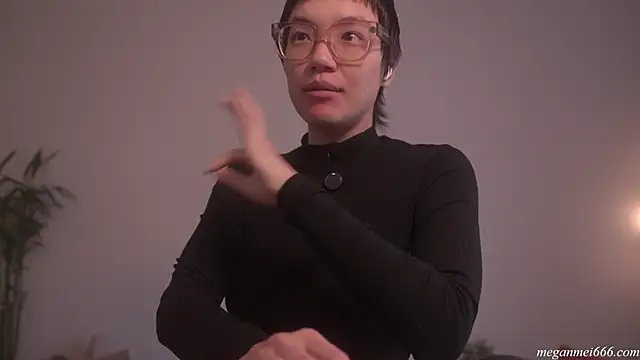 Snapshot of meganmei666 chatting on March 16, 2026, 5:50 pm meganmei666 online show from March 16, 2026, 5:50 pm