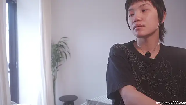 meganmei666 online show from May 11, 2026, 5:54 pm