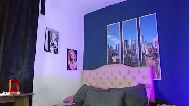 megan lover online show from May 28, 2026, 1:36 am