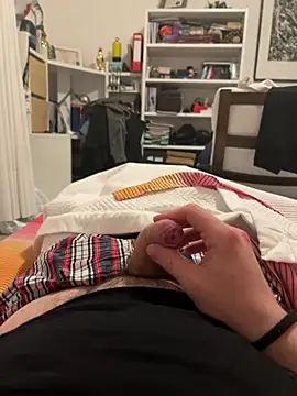 Diegodaddy01 online show from April 12, 2026, 7:19 pm