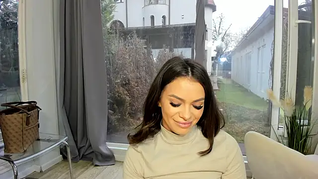 Selena Reeves online show from February 9, 2025, 6:22 am