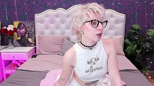  Moonlight t online show from January 27, 2025, 11:22 am