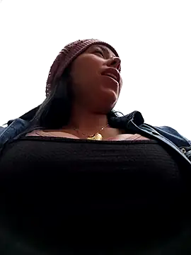 Emily Wane online show from March 11, 2025, 5:57 pm