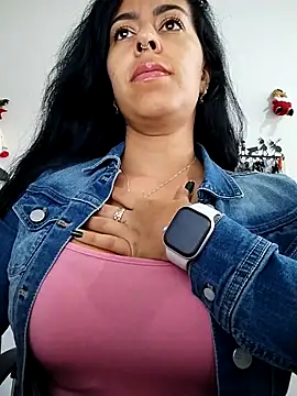 Emily Wane online show from December 17, 2025, 4:46 pm