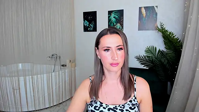 PassionGlow online show from September 28, 2025, 7:30 pm