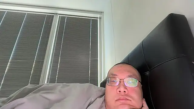 slaveasianboy online show from May 11, 2026, 4:04 pm