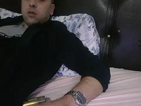 Snapshot of Yldrmm_9553 chatting on February 10, 2026, 3:05 pm Yldrmm 9553 online show from February 10, 2026, 3:05 pm